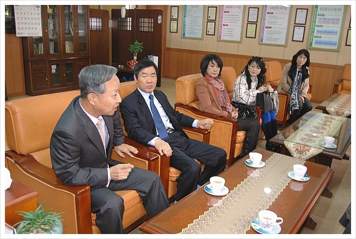 성곡중학교 이미지