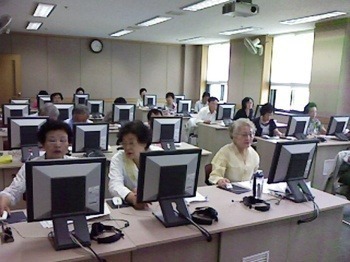 실버컴퓨터 이미지