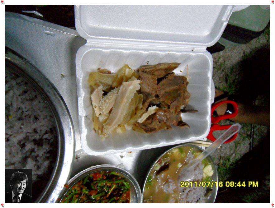 강변 야영장 이미지