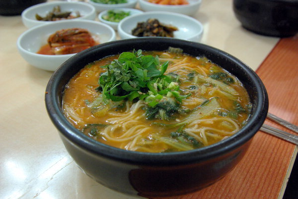 돼지국수 이미지