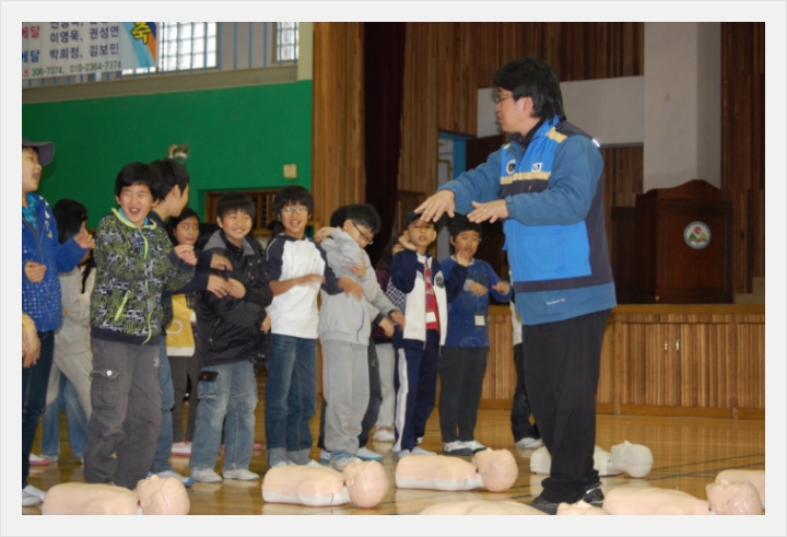서울서신초등학교 이미지