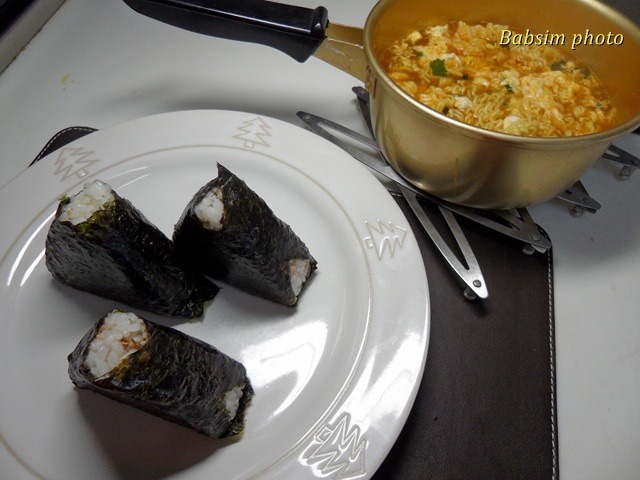 라면 더하기 김밥 | 인스티즈