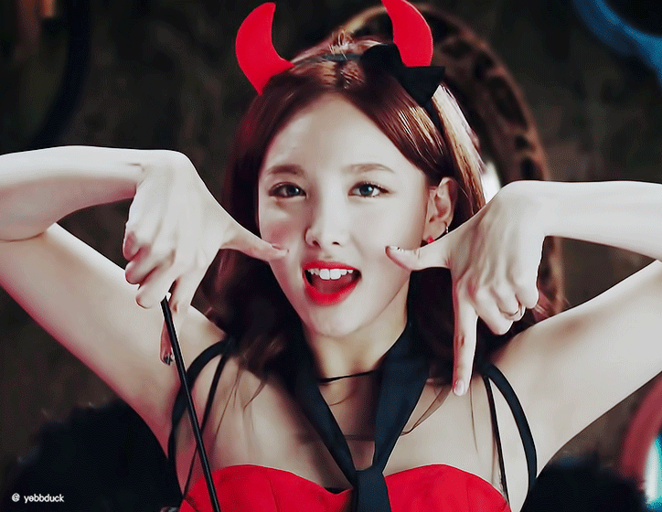 트와이스 악마 나연.gif | 인스티즈