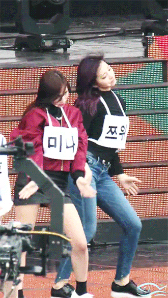 TT 트와이스 쯔위 리허설.gif | 인스티즈