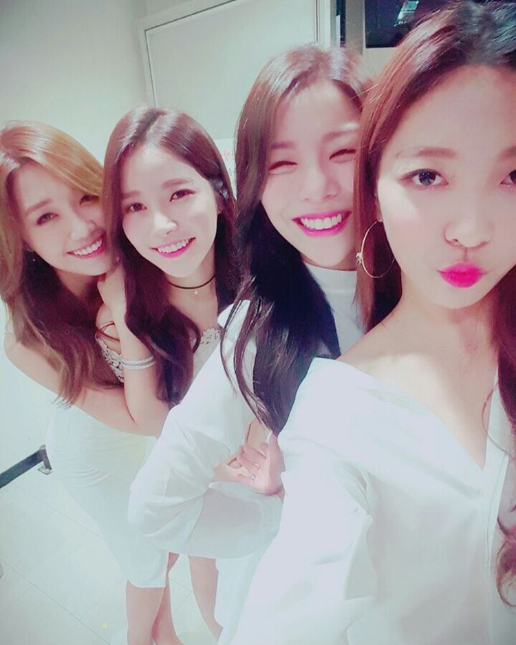 정은지 인스타 냉.난방중 업댓 | 인스티즈