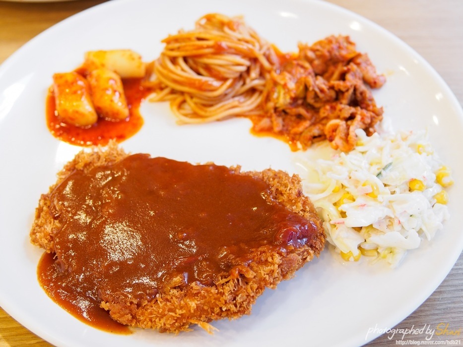 돈까스뷔페 이미지