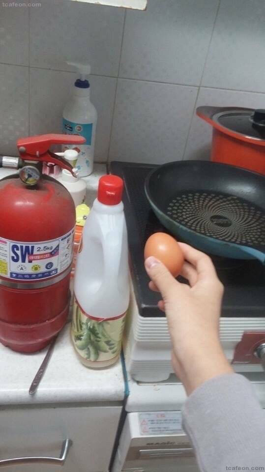 요리하려는 아들이 걱정됐던 엄마.jpg | 인스티즈