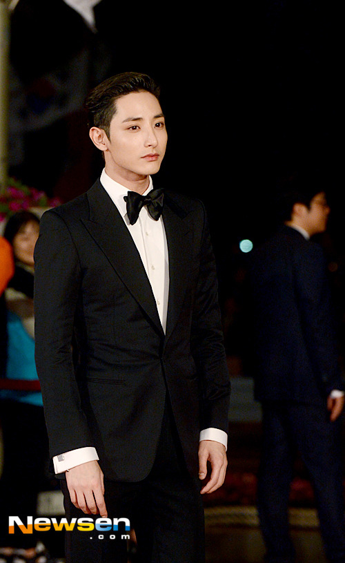 부산국제영화제 이수혁.jpg | 인스티즈