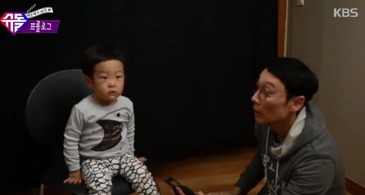 [슈퍼맨이돌아왔다] 이서준 2세때 인터뷰 vs 4세때 인터뷰.jpgif | 인스티즈
