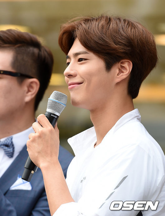 오늘자 왕자님 돋는 박보검.jpg | 인스티즈