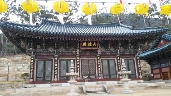 계곡따라가는길 이미지