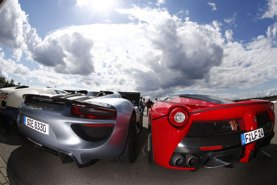 부가티 베이론 vs 라페라리 vs 포르쉐 918 스파이더 | 인스티즈