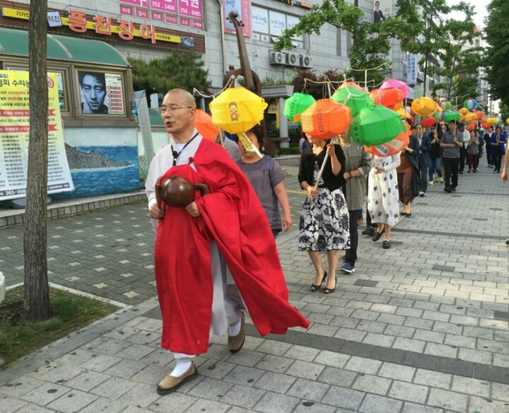 저잣거리 이미지
