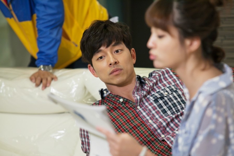 옷빨 쩌는 공유.jpg | 인스티즈
