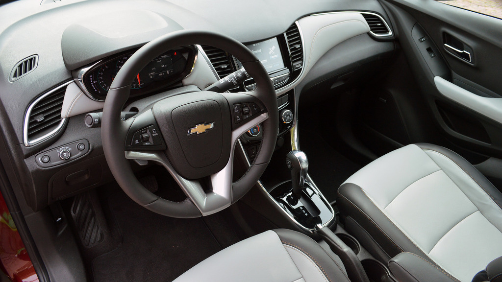 2017 쉐보레 트랙스 - 페이스리프트 | 인스티즈