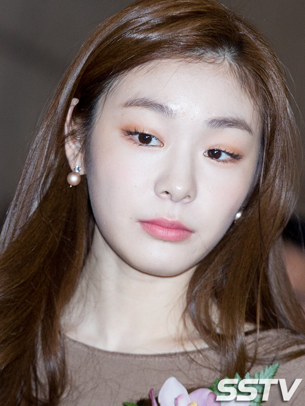 오늘자 김연아 | 인스티즈