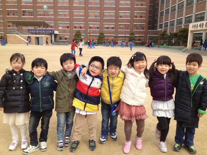 어깨동무 이미지