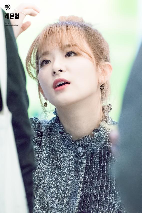 [레드벨벳] 허당슬기.gif | 인스티즈