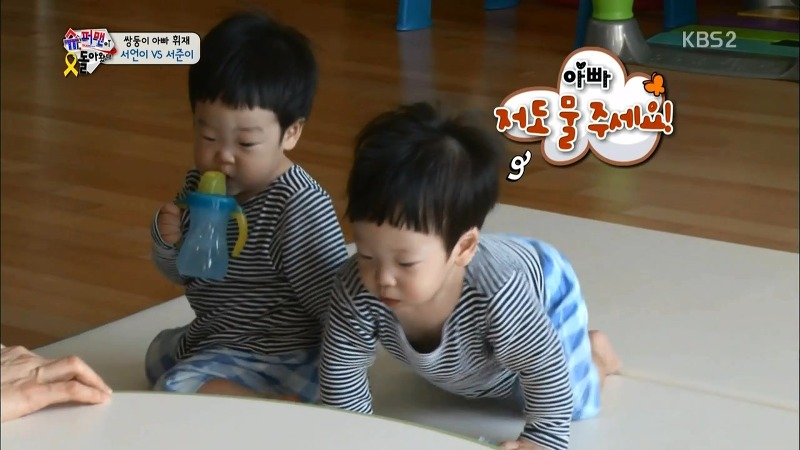 [슈퍼맨이돌아왔다] 작은병 하나때문에 싸우는 서언,서준이 | 인스티즈