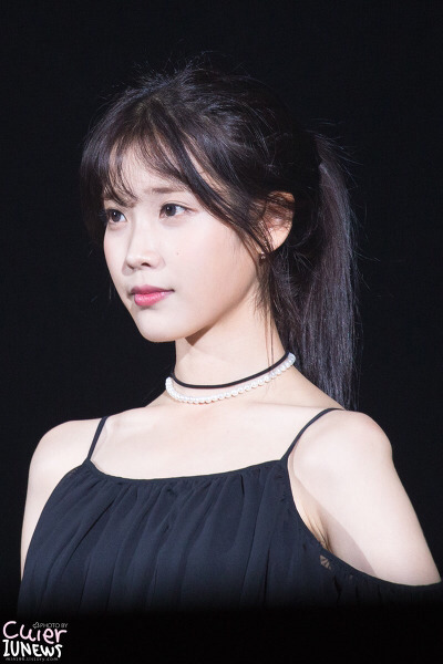 중국에 간 아이유 | 인스티즈