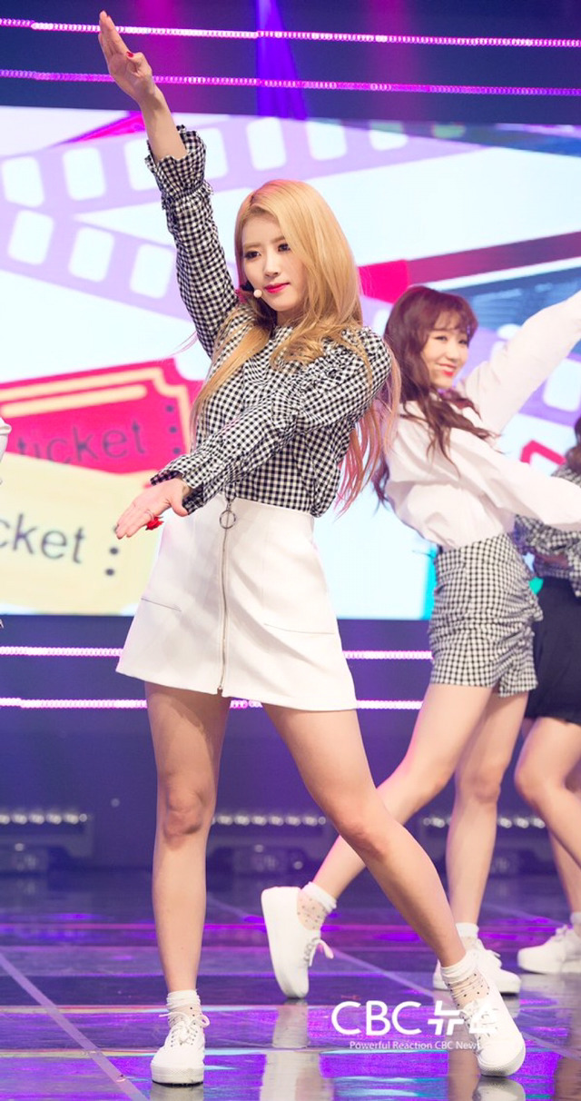 [러블리즈] 내년에는 스페인에 갈거라서 미주 | 인스티즈