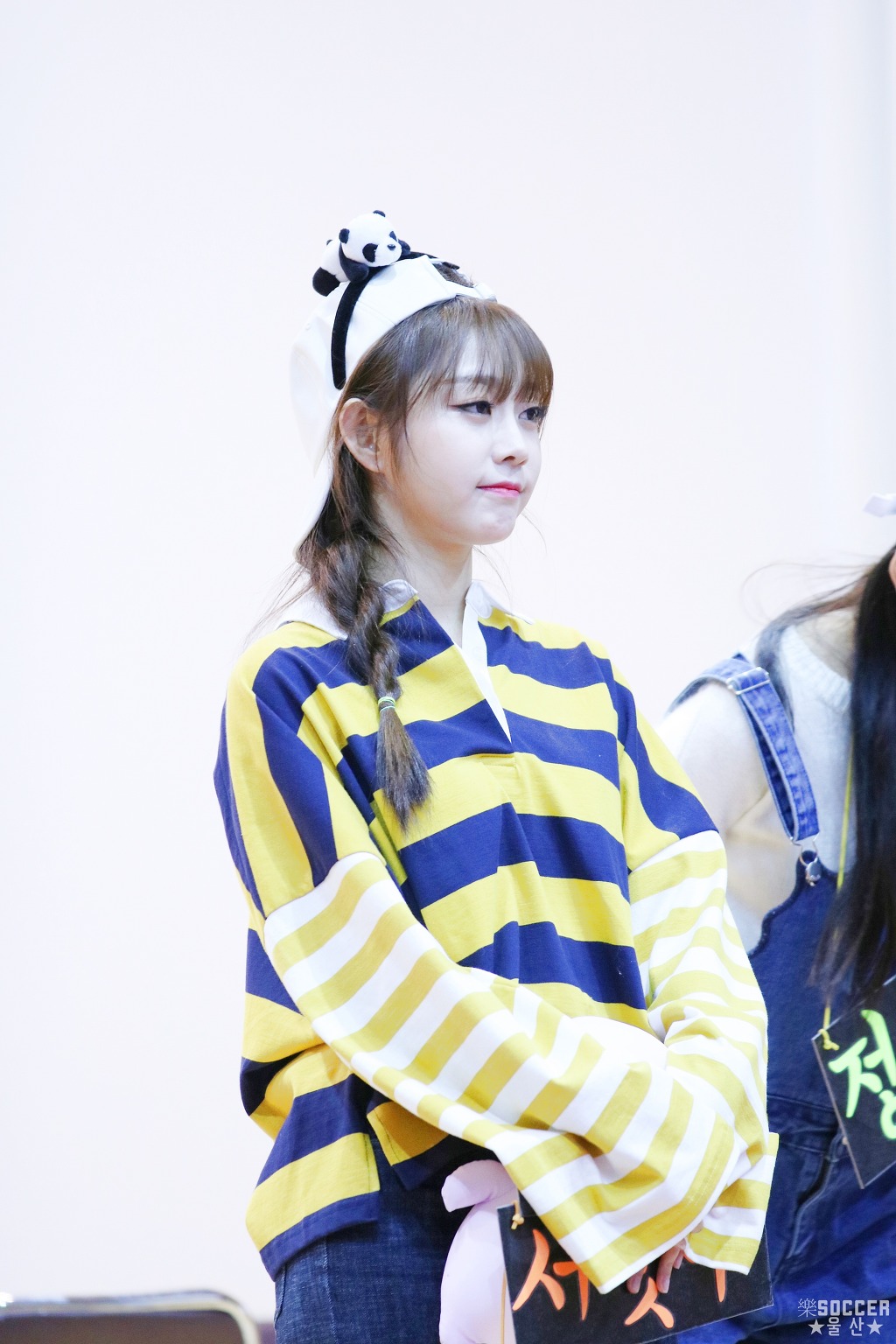 170319 러블리즈 부산사인회 서지수 직찍.jpg | 인스티즈