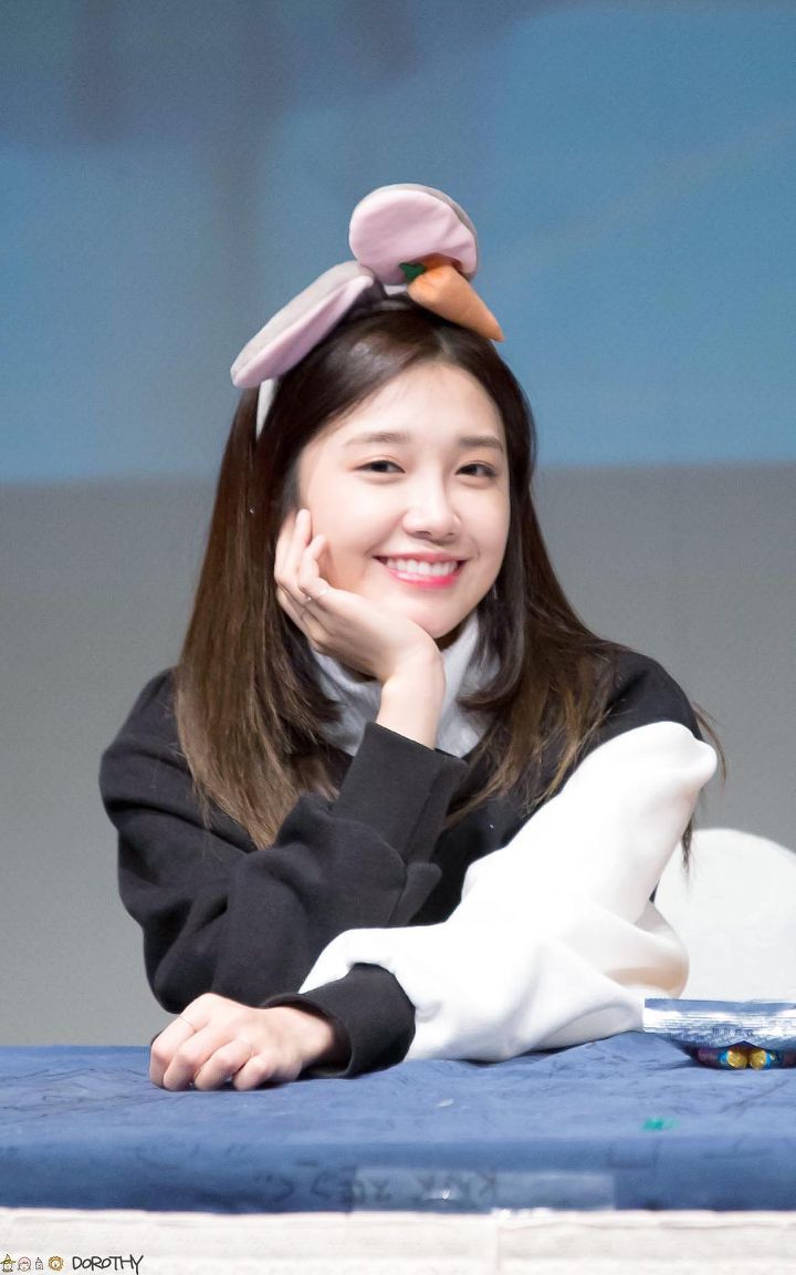 에이핑크의 메인보컬 정은지.jpgif | 인스티즈