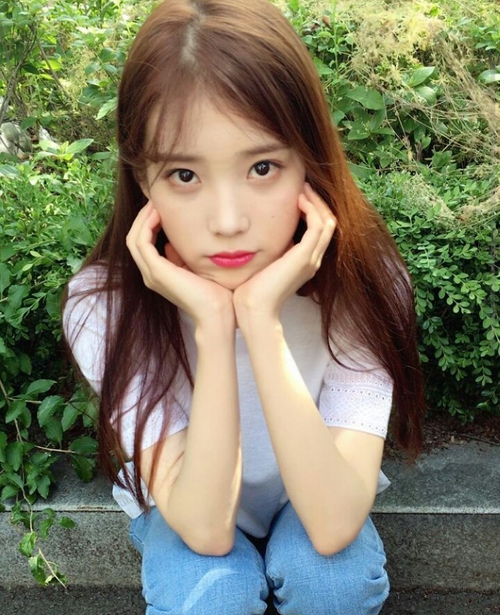 오늘자 아이유 인스타 | 인스티즈