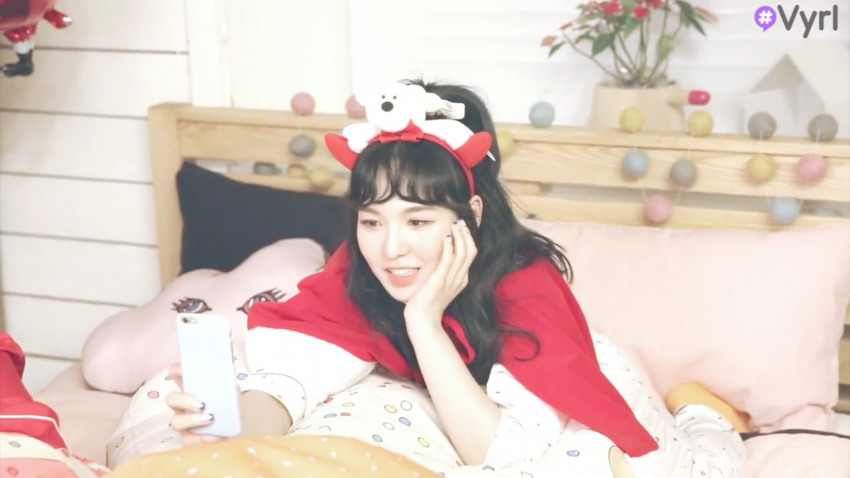 [레드벨벳] 크리스마스 홈파티 셀프캠 짤 모음 | 인스티즈