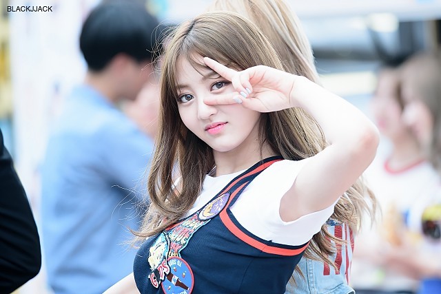 JYP 사내 최고의 미인은? | 인스티즈