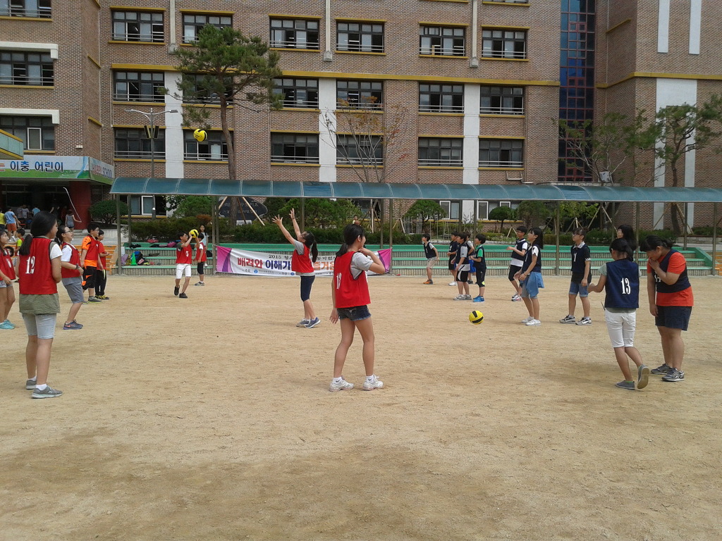 이충초등학교 이미지