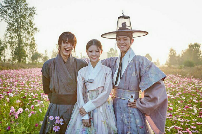 한복이 잘 어울리는 김유정 .JPG | 인스티즈