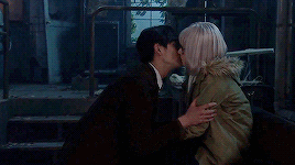 오카다 마사키-아라가키 유이.GIF | 인스티즈