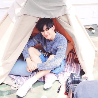 배우들끼리 그룹을 결성해 활동한다면 어느 팀을 덕질하겠는가.jpg | 인스티즈