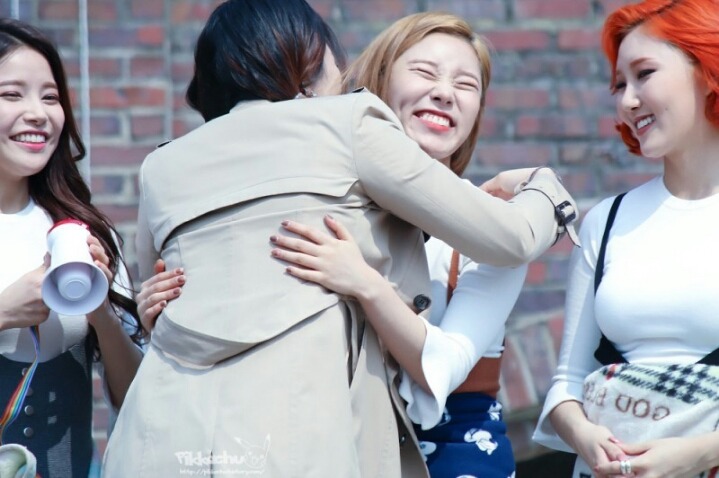 강아지 같은 마마무 휘인 | 인스티즈