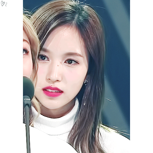 대왕 연필 바라보는 묘이 미나 ㅋ | 인스티즈