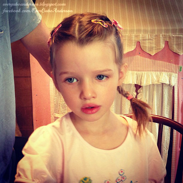  벌써부터 매력 넘치는 밀라요보비치 딸 에버 | 인스티즈