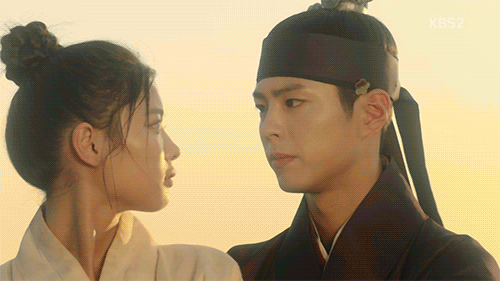 [구르미그린달빛] 동궁전 내관인 라온이가 신경 쓰이는 세자 이영의 눈빛 변화 | 인스티즈