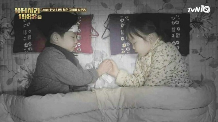 응답하라 1988 종영기념.. 덕선 ♡ 택이 gif 모음.. | 인스티즈