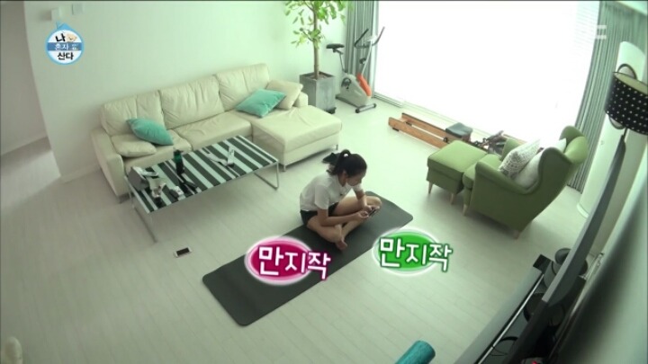 닝겐 사는 거 다 똑같다는 거 보여준 운동하는 한혜진.jpg (feat.힘들 땐 시우민) | 인스티즈