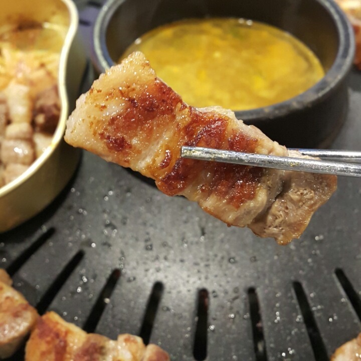 두툼 삼겹살 | 인스티즈