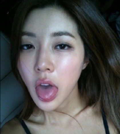 성유리 vs 박한별 두여자가 데이트를 하자고 러브콜이 온다면 여러분은 누굴 선택하겠어요? | 인스티즈