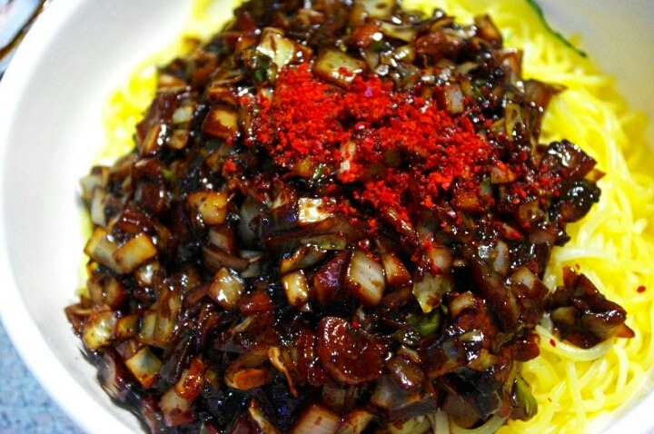 밤이되면 항상 생각나는것 | 인스티즈