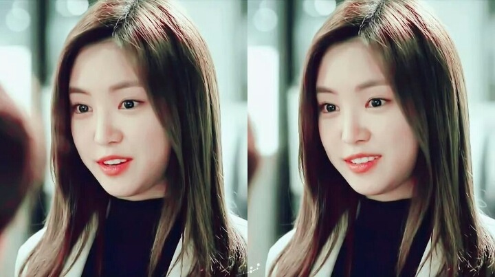 눈이 촉촉해진 나은이 | 인스티즈