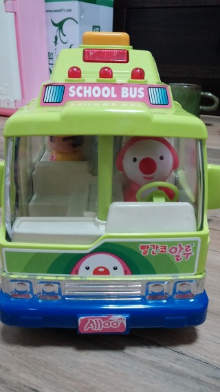 코니버스 이미지