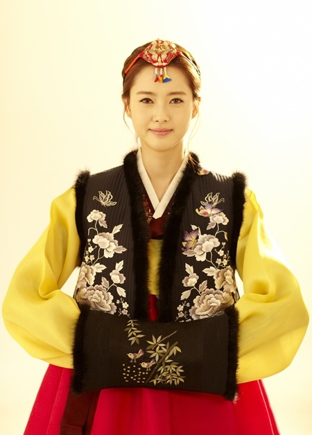 고아라 한복.jpg | 인스티즈