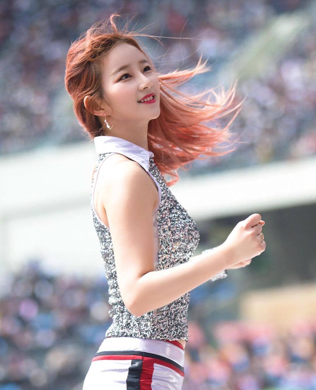 귀엽게 생긴 치어리더 김진아.jpg | 인스티즈