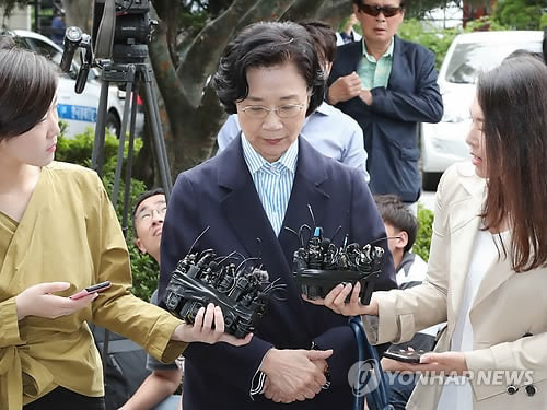 쓸데없는걸로 경쟁하는 가족 레전드.jpg | 인스티즈