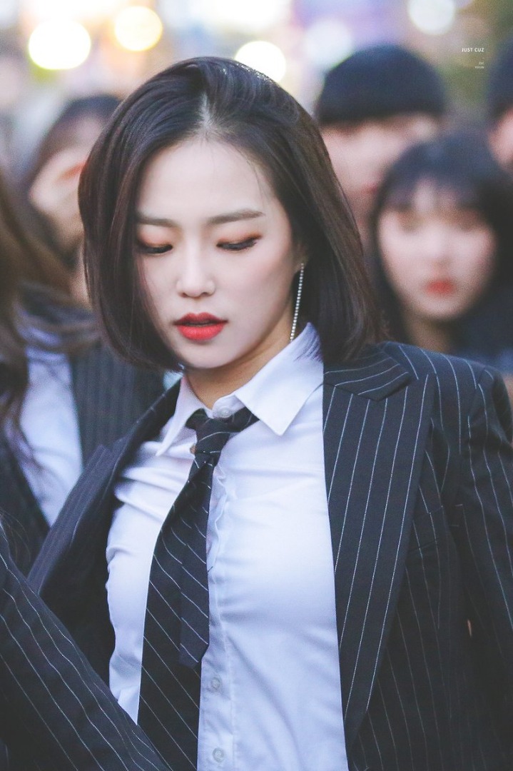 넘나 멋쁜 단발머리 걔 CLC 장예은 이번 활동 사진 모음.JPG | 인스티즈
