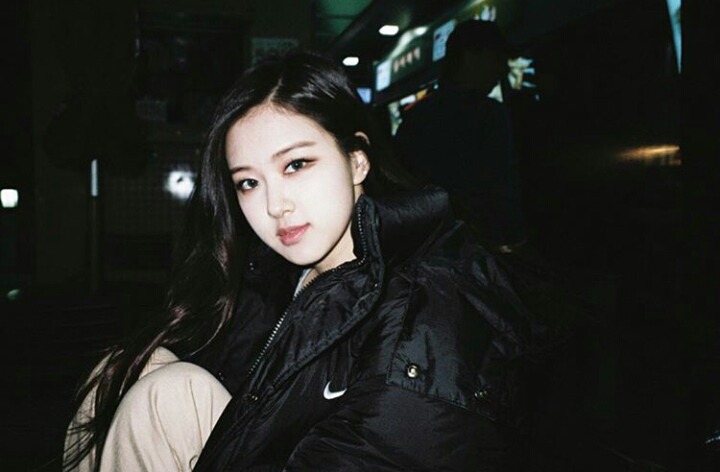 오늘자 블랙핑크 인스타 업뎃(로제) | 인스티즈